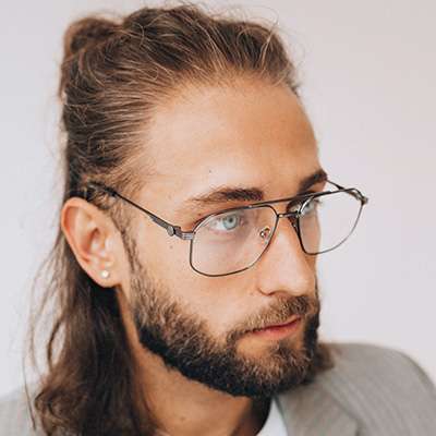 Max Yakubowski Max Yakubowski